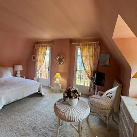 Large House With Garden *