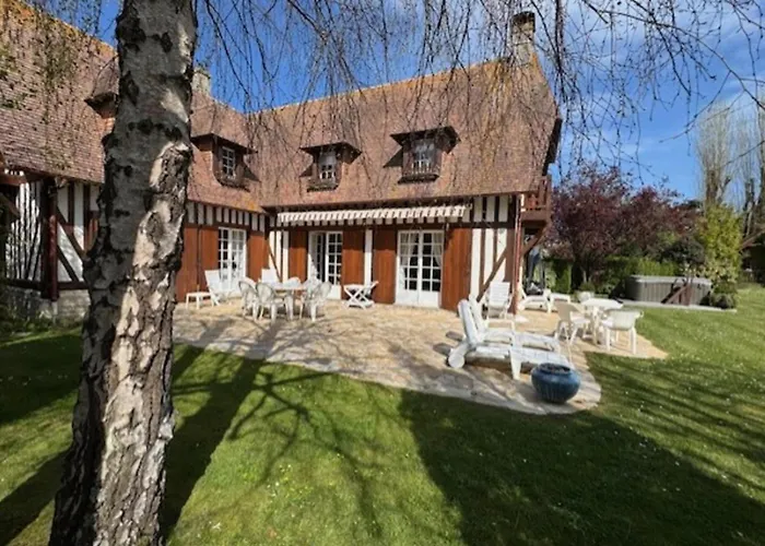 Vakantiehuis Large House With Garden *